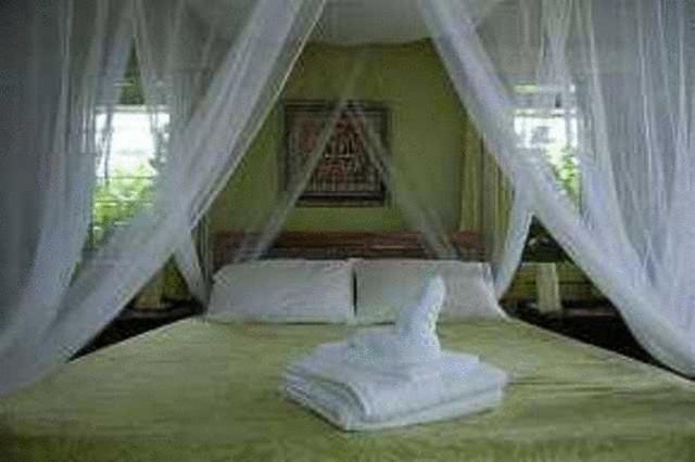 Palmlea Farms Lodge & Bures - Villas Labasa Rom bilde